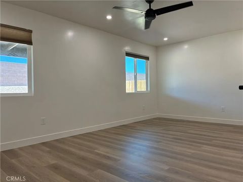 Tiny photo for 6012 Regino Avenue, 29 Palms, CA 92277 (MLS # SW25249292)