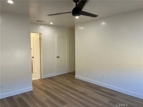 Tiny photo for 6012 Regino Avenue, 29 Palms, CA 92277 (MLS # SW25249292)