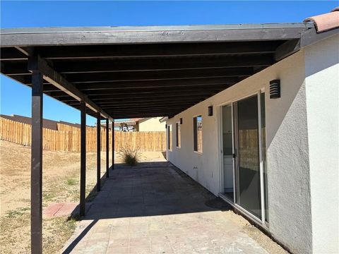 Tiny photo for 6012 Regino Avenue, 29 Palms, CA 92277 (MLS # SW25249292)