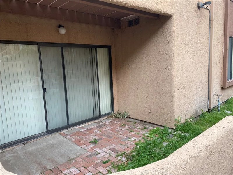 1440 W Edgehill Road 1
