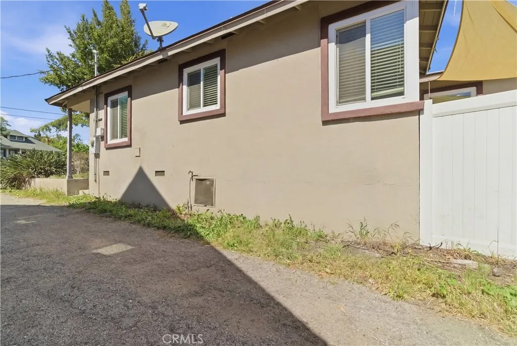 432 N Commonwealth
