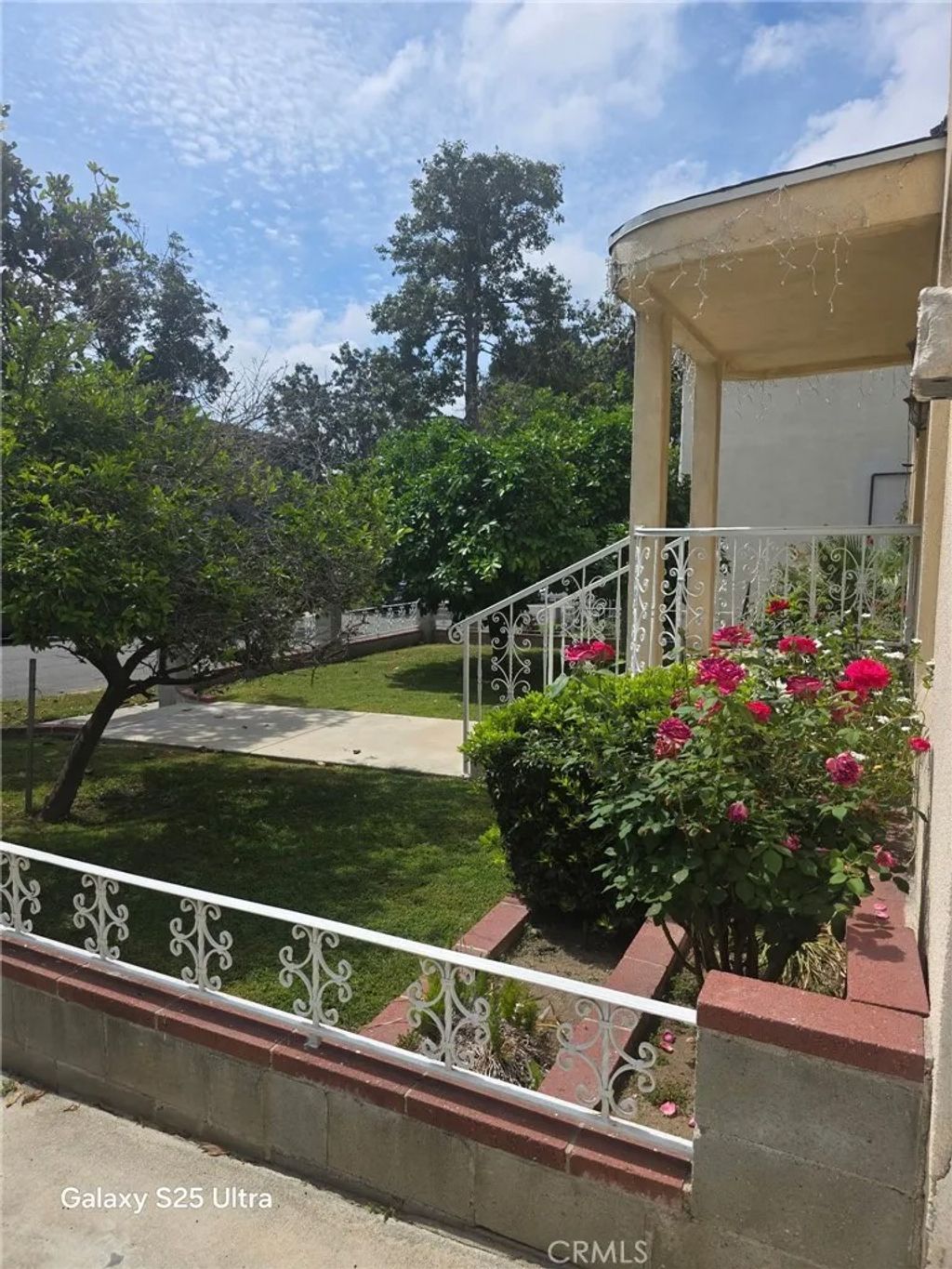 Photo of 521 E Valencia Avenue #A, Burbank, CA 91501 (MLS # GD26077581)