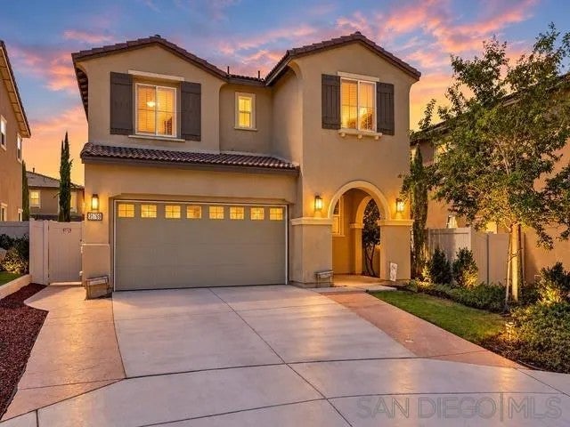 Photo of 35769 Asturian Way, Fallbrook, CA 92028 (MLS # 260022349)