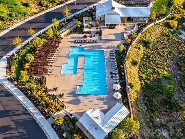 Photo of 35769 Asturian Way, Fallbrook, CA 92028 (MLS # 260022349)