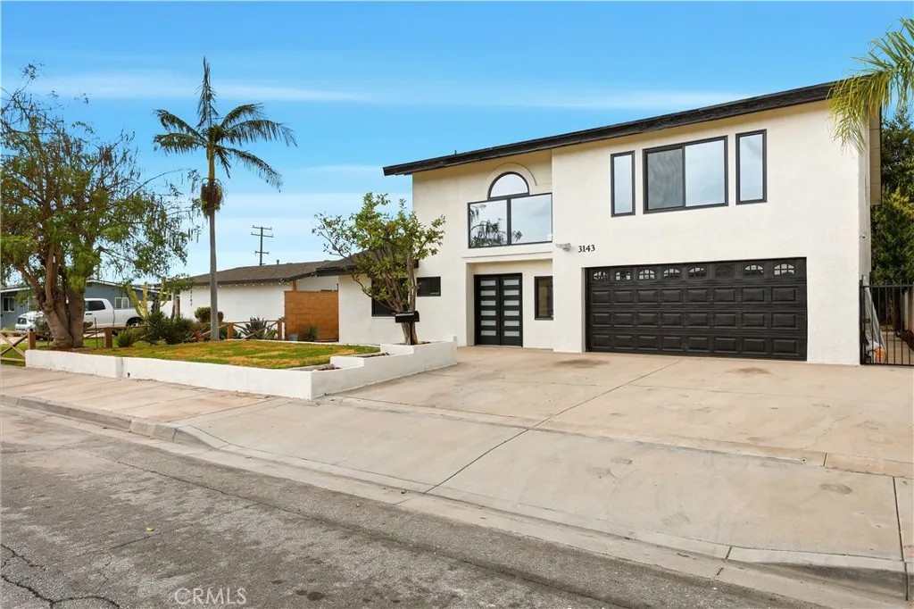 3143 Coolidge Avenue