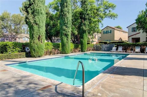 Tiny photo for 13069 Arborwalk Ln, Tustin, CA 92782 (MLS # PW25252410)