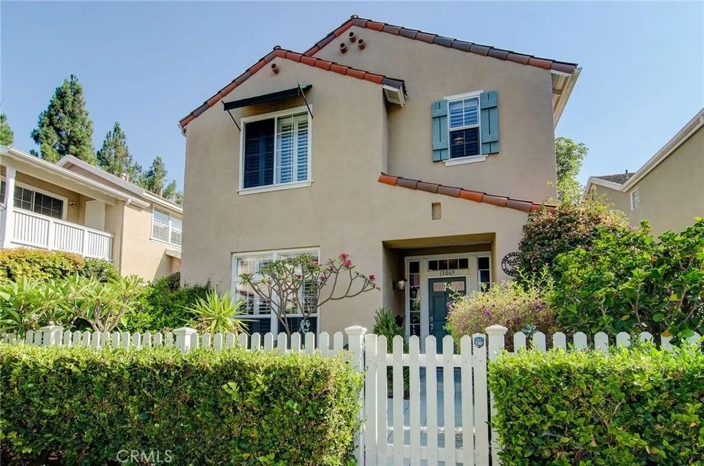 Photo of 13069 Arborwalk Ln, Tustin, CA 92782 (MLS # PW25252410)