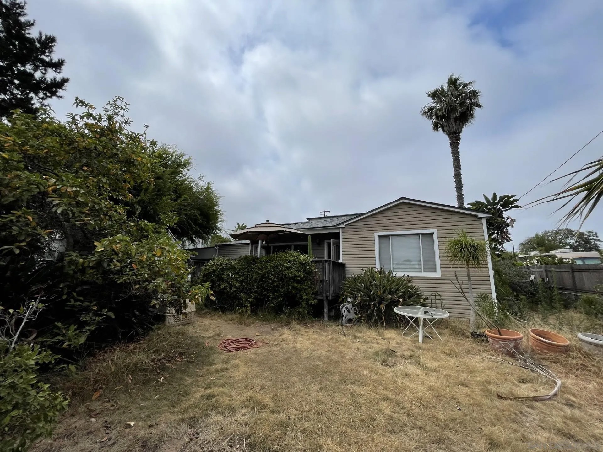 2176 Missouri St