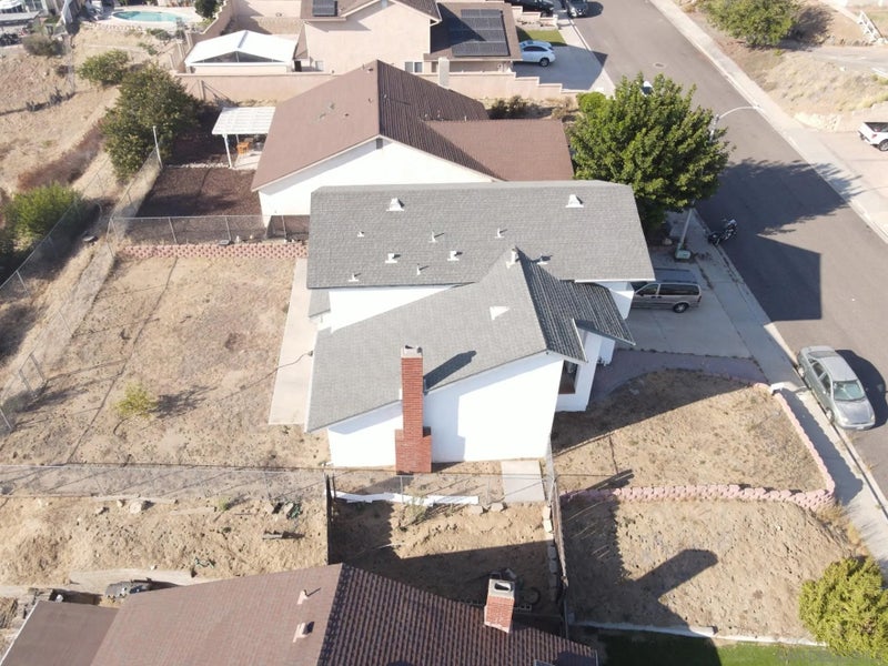1660 Lomacita Terrace