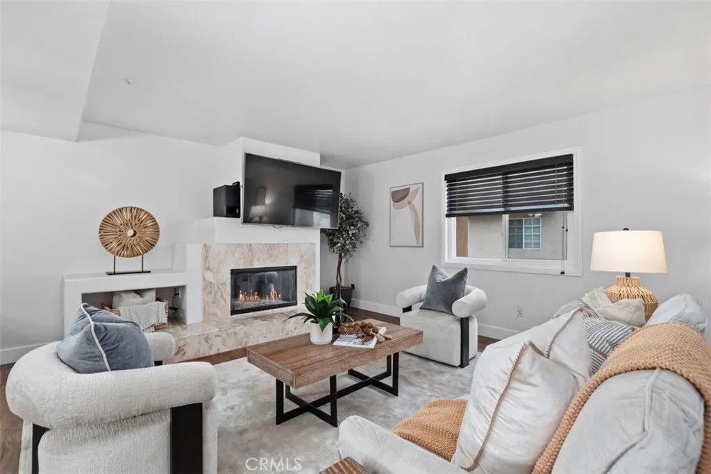 7651 Yorktown Avenue