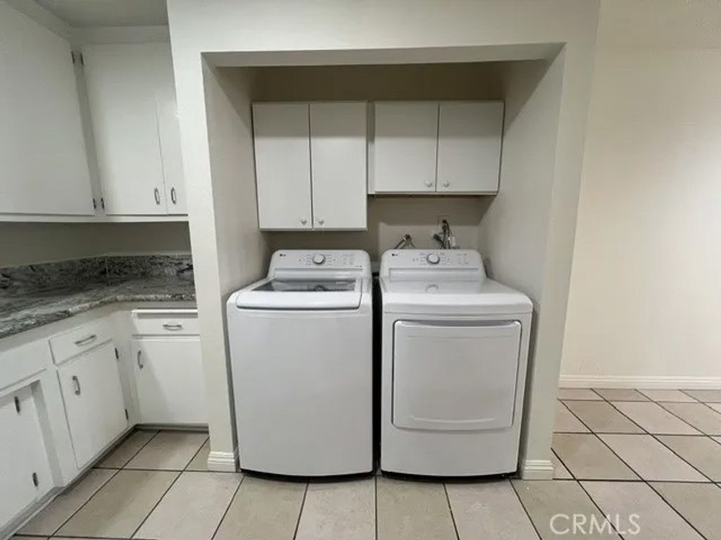Photo of 684 E Lee Place, Azusa, CA 91702 (MLS # PW26065293)