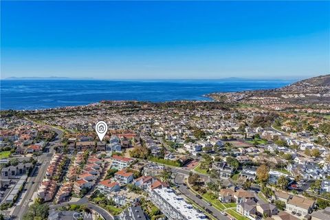 Tiny photo for 33695 Blue Lantern St, Dana Point, CA 92629 (MLS # OC25272276)