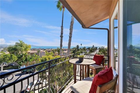 Tiny photo for 33695 Blue Lantern St, Dana Point, CA 92629 (MLS # OC25272276)