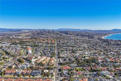 Tiny photo for 33695 Blue Lantern St, Dana Point, CA 92629 (MLS # OC25272276)