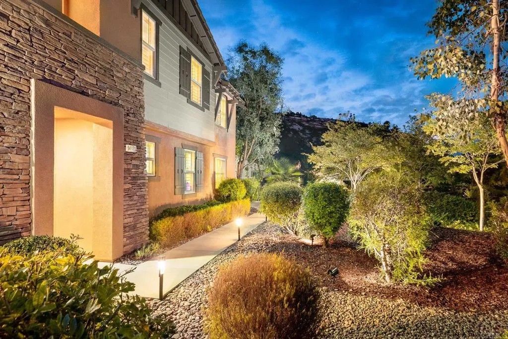 Photo of 14128 Winged Foot Circle, Valley Center, CA 92082 (MLS # NDP2509271)