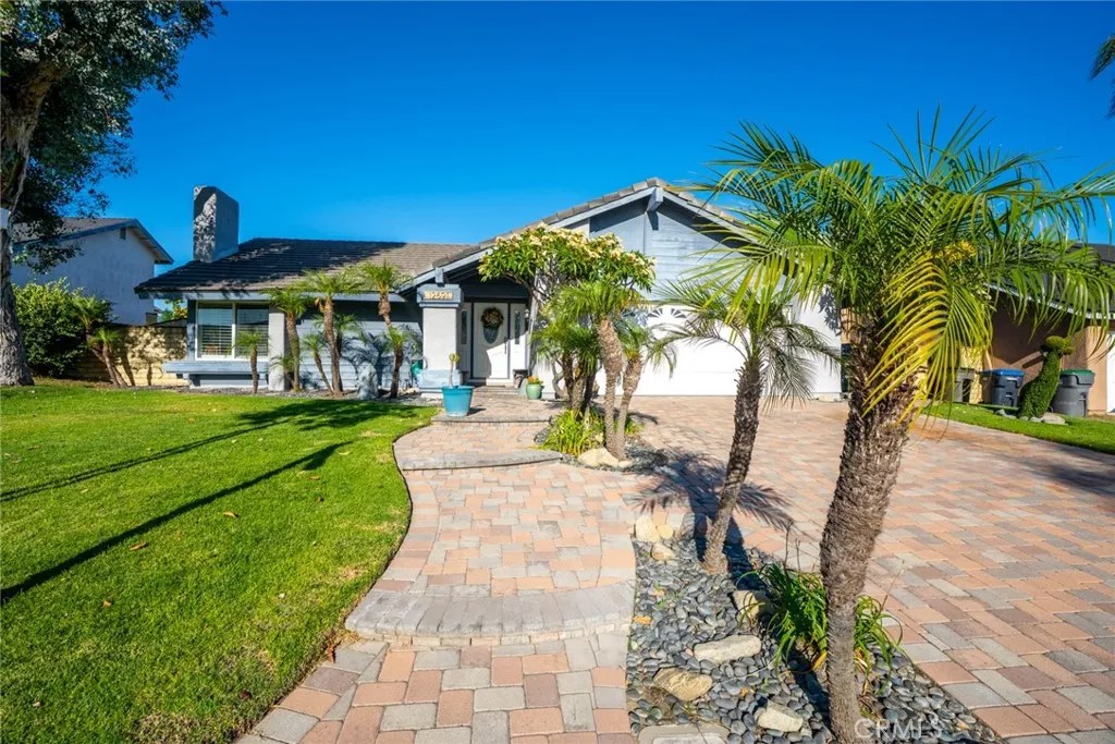 12691 Cypress