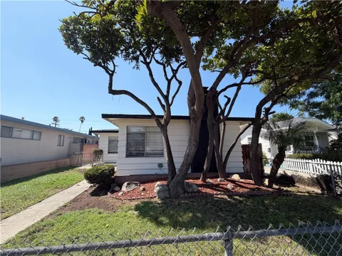 MLS: CV26163874