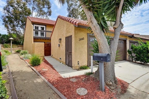 Property photo of 2043 Avenue Of The Trees, Carlsbad, CA 92008