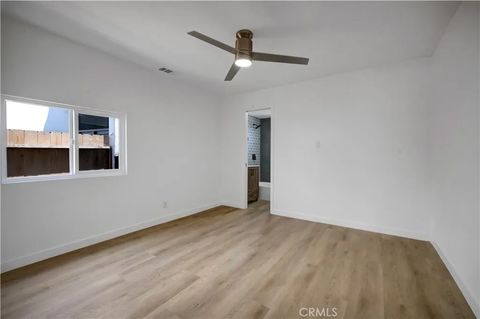 Tiny photo for 3515 S Norton Avenue, Los Angeles, CA 90018 (MLS # CV25235166)