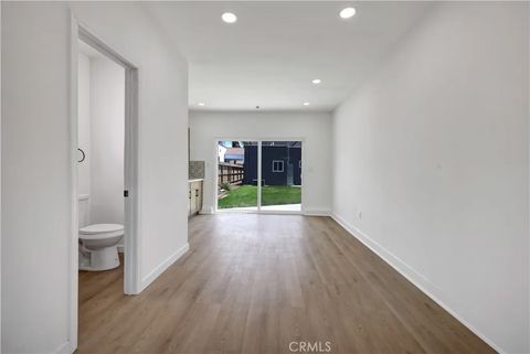 Tiny photo for 3515 S Norton Avenue, Los Angeles, CA 90018 (MLS # CV25235166)