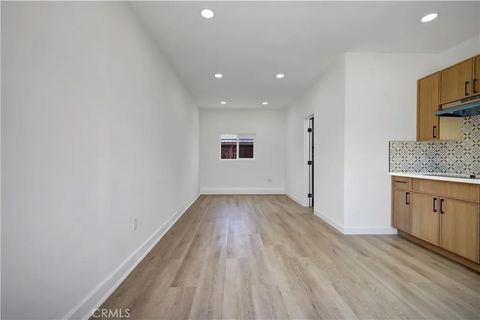 Tiny photo for 3515 S Norton Avenue, Los Angeles, CA 90018 (MLS # CV25235166)