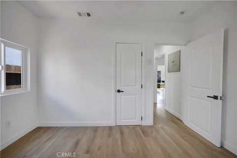 Tiny photo for 3515 S Norton Avenue, Los Angeles, CA 90018 (MLS # CV25235166)