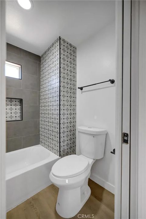 Tiny photo for 3515 S Norton Avenue, Los Angeles, CA 90018 (MLS # CV25235166)