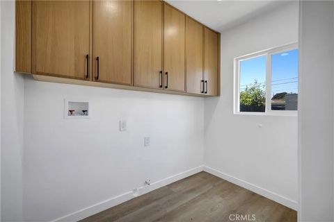 Tiny photo for 3515 S Norton Avenue, Los Angeles, CA 90018 (MLS # CV25235166)