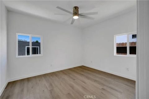 Tiny photo for 3515 S Norton Avenue, Los Angeles, CA 90018 (MLS # CV25235166)