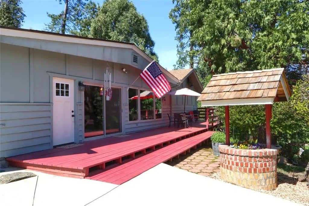 Photo of 6242 Highway 140, Mariposa, CA 95338 (MLS # MP26062347)