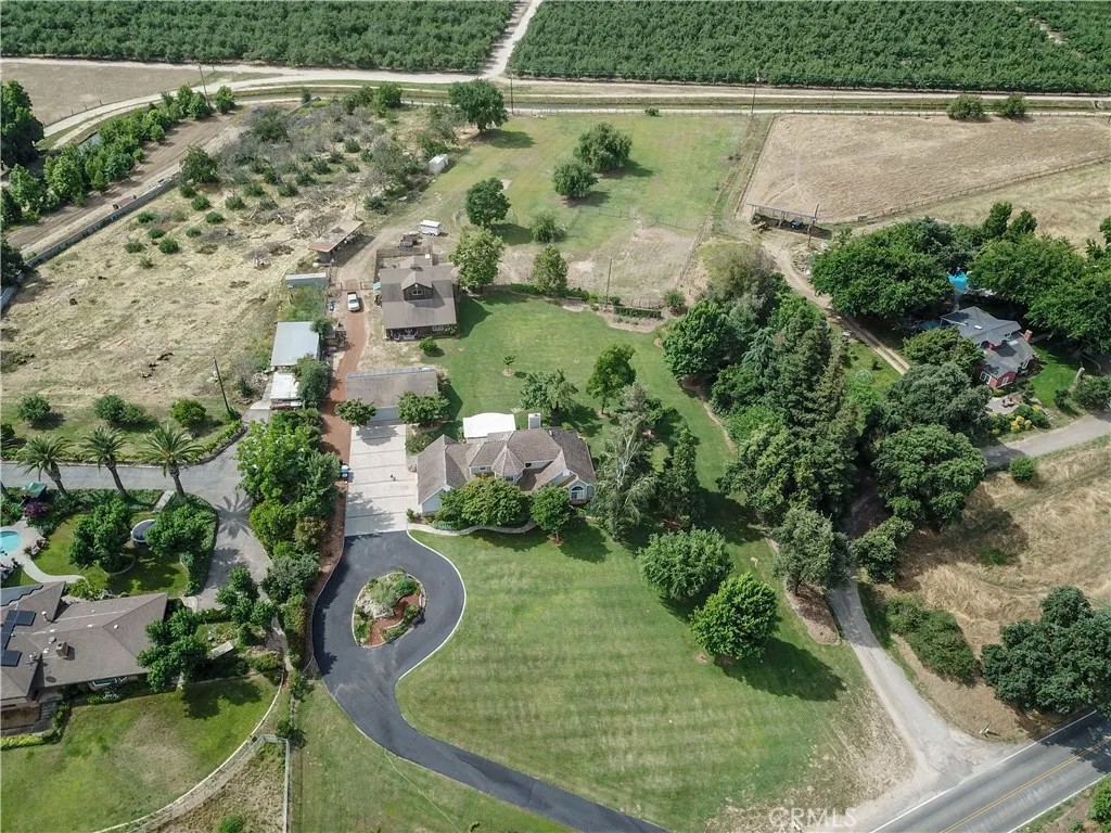 9411 Meadow Drive