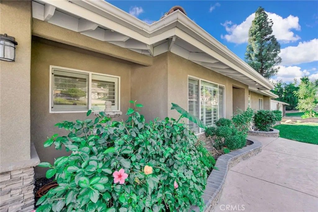 Photo of 8317 La Senda Rd, Rancho Cucamonga, CA 91701 (MLS # CV25279873)
