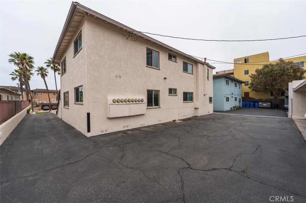 106 Vista Del Mar