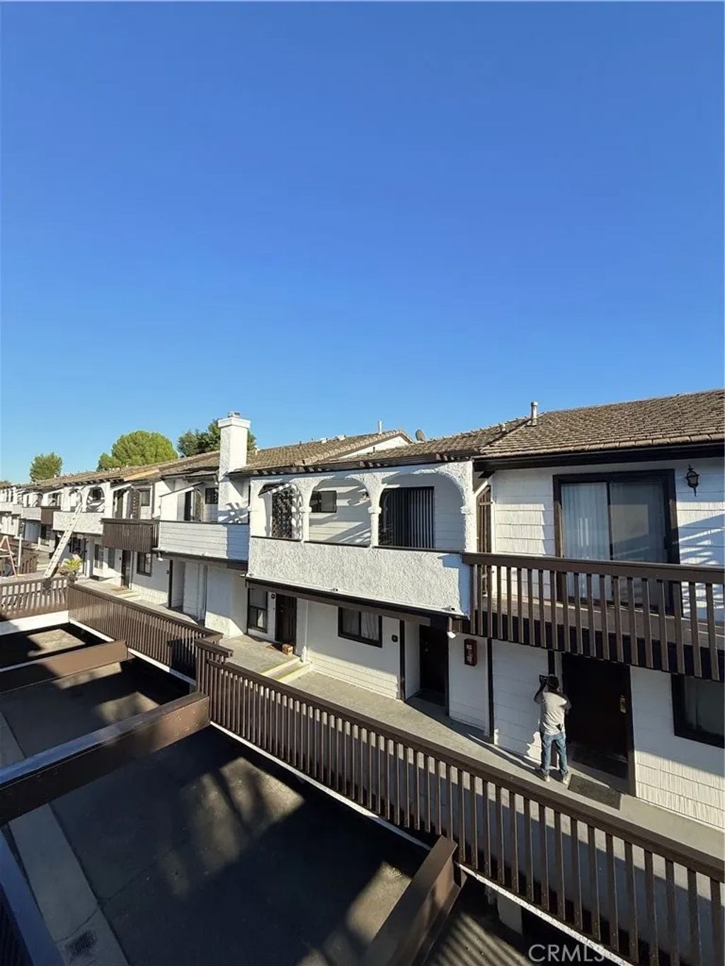 Photo of 5250 colodny Drive #19, Agoura Hills, CA 91301 (MLS # SR25267598)