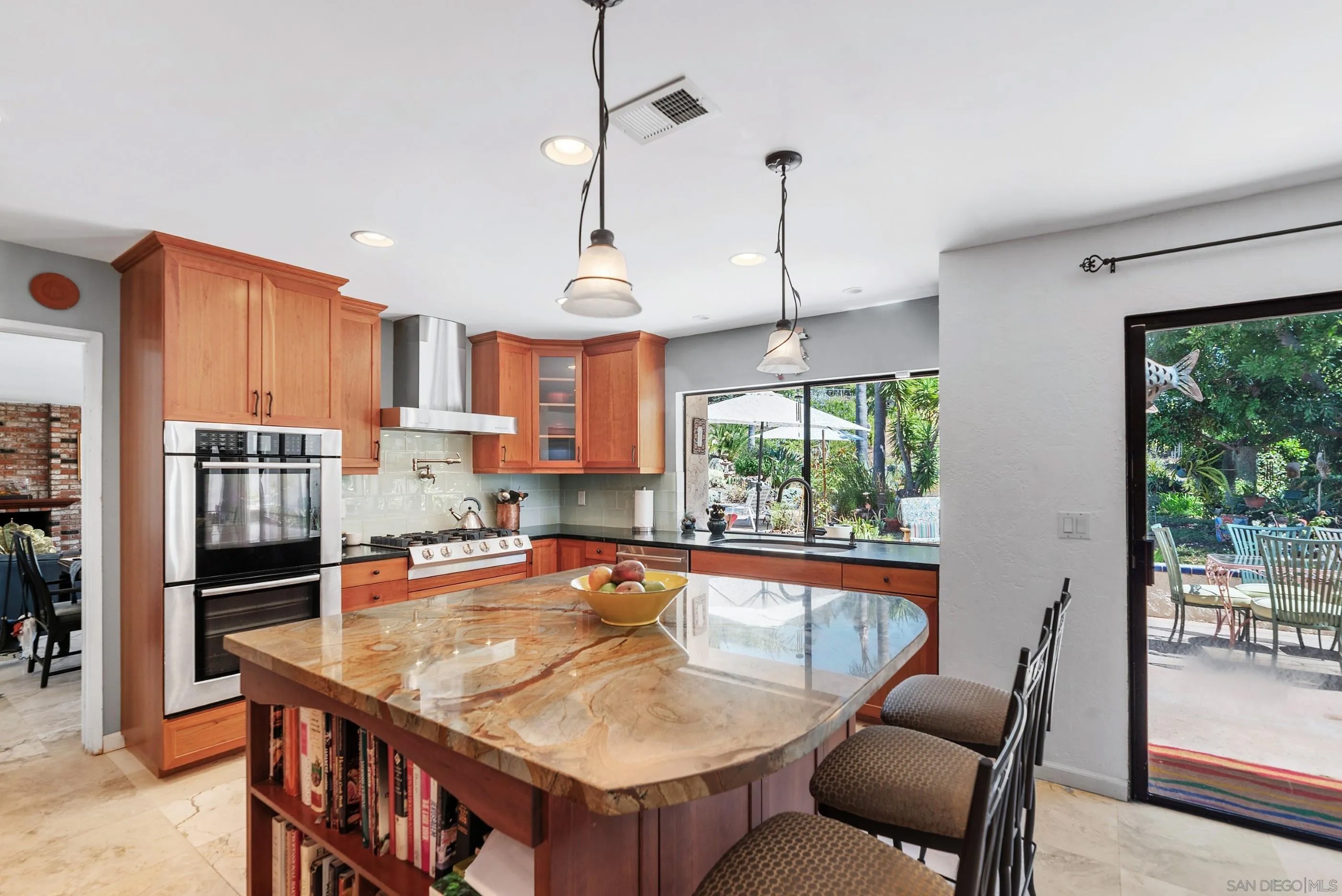 13414 Calle Colina