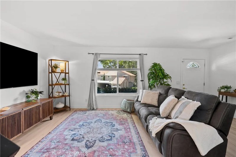 26914 Via Terraza