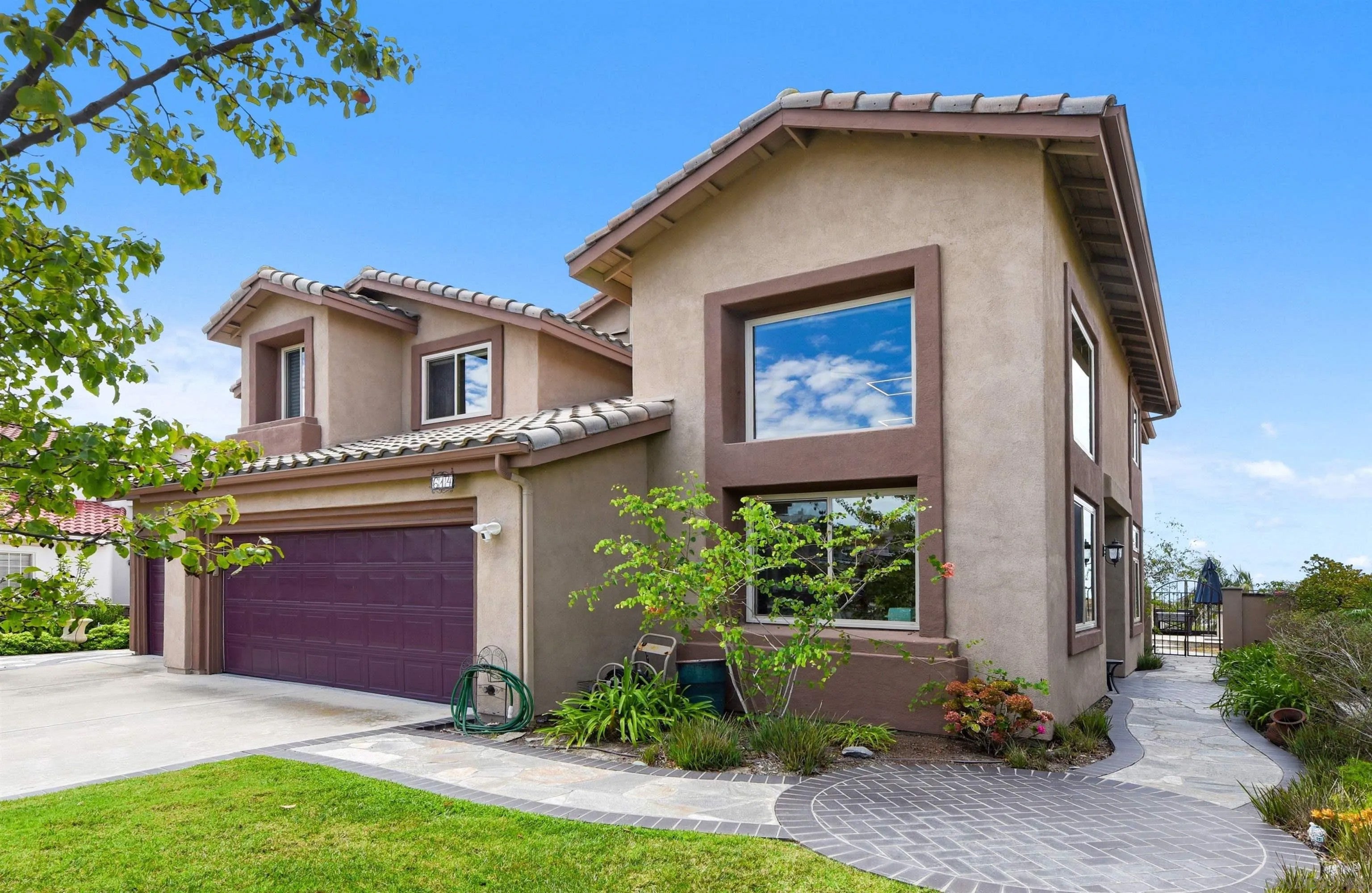 614 Cabezon Pl