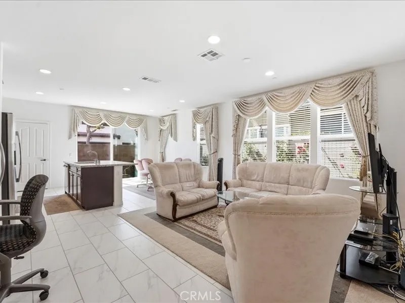 14395 Penn Foster