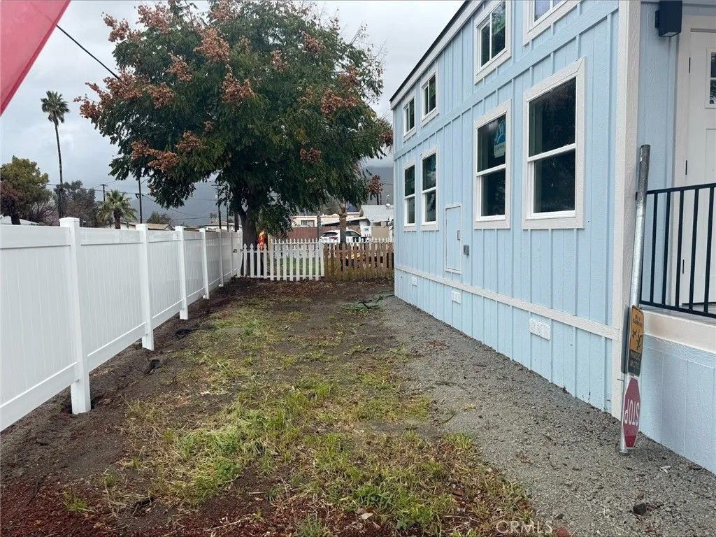 Photo of 501 S mistletoe #19, San Jacinto, CA 92582 (MLS # SW26036163)