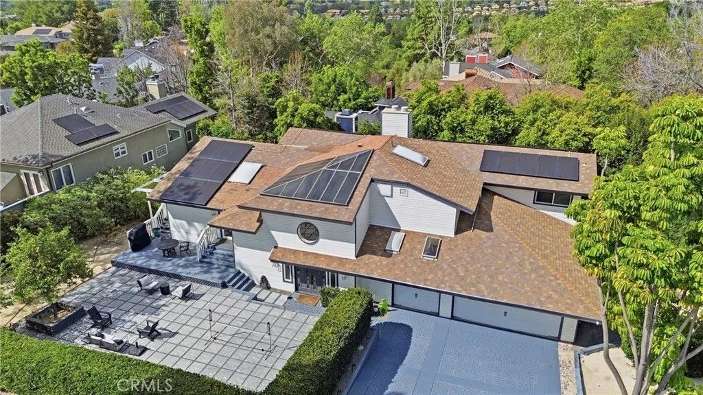 Photo of 31841 Via Perdiz, Coto De Caza, CA 92679 (MLS # OC26046965)