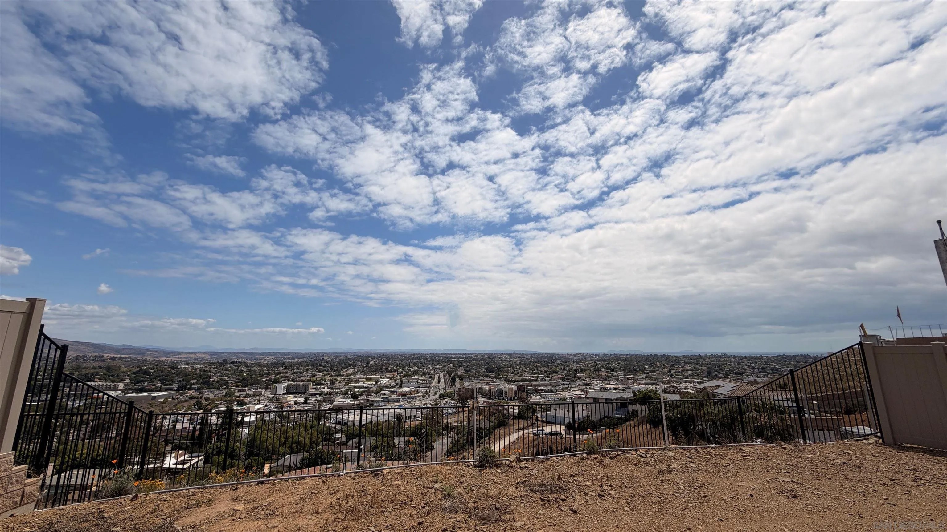7795 La Mesa Summit Dr