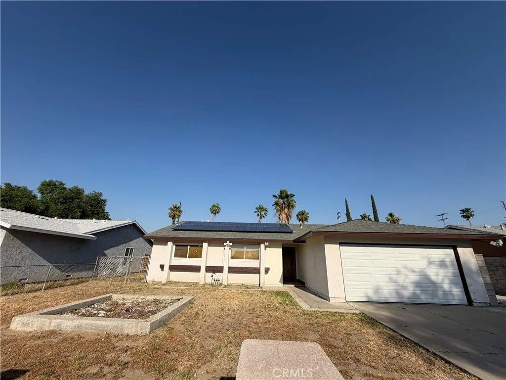 Photo of 1626 Kirby Court, Redlands, CA 92374 (MLS # PW26089712)