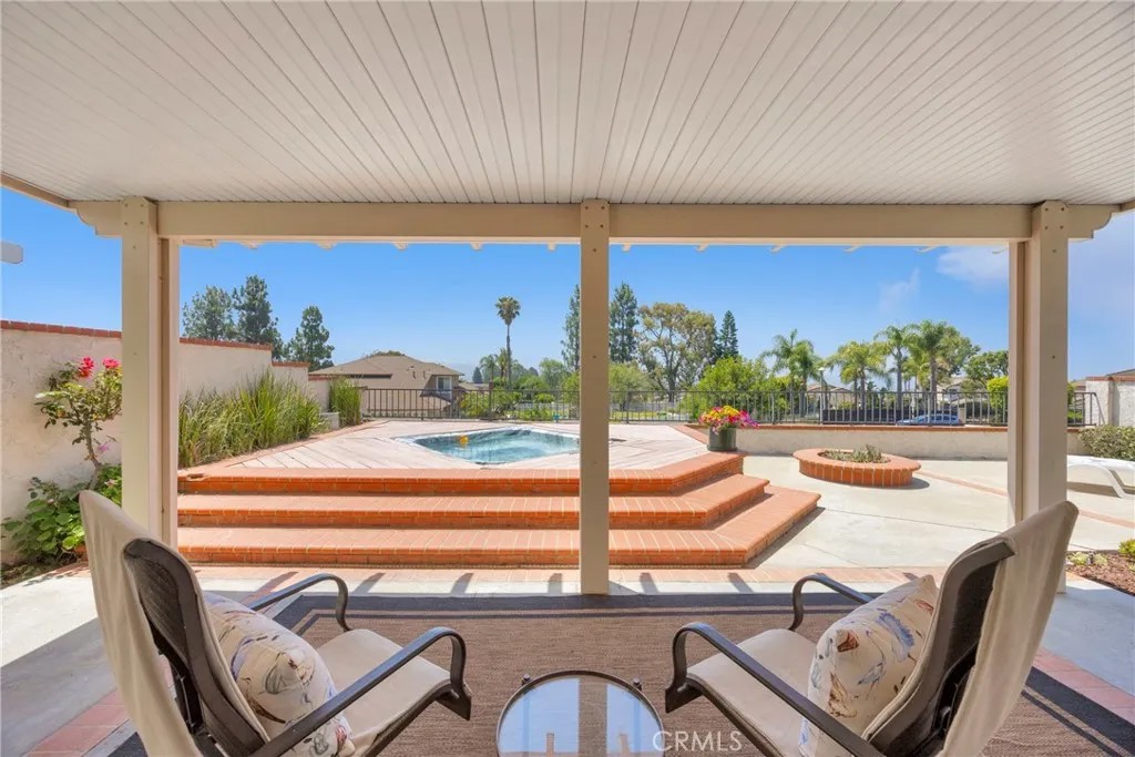 3670 Sherwood