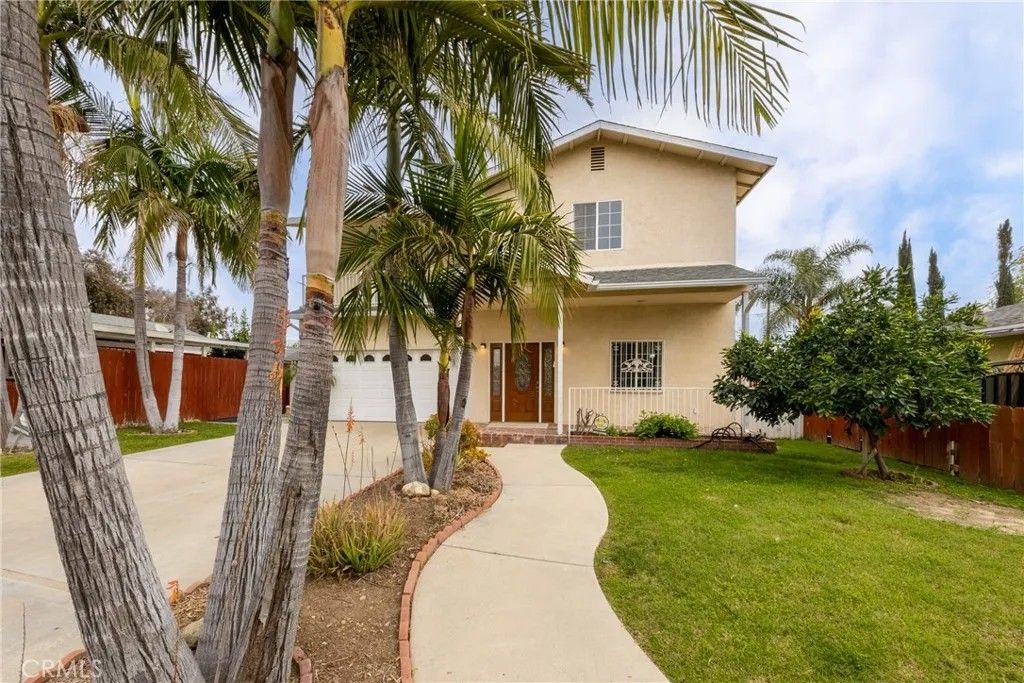 Photo of 642 N 6th Ave, Upland, CA 91786 (MLS # IV26036035)