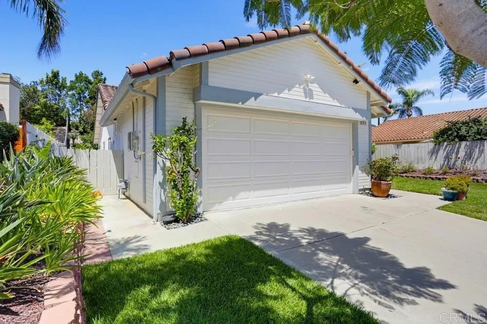 Photo of 1692 Avenida Oceano, Oceanside, CA 92056 (MLS # NDP2606997)