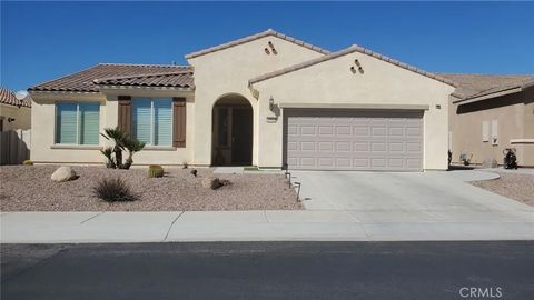 Photo of 18968 Raven St, Apple Valley, CA 92308 (MLS # HD26042621)