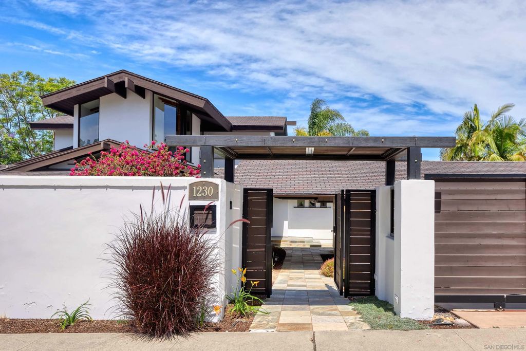 Photo of 1230 Nautilus St, La Jolla, CA 92037 (MLS # 260009822)