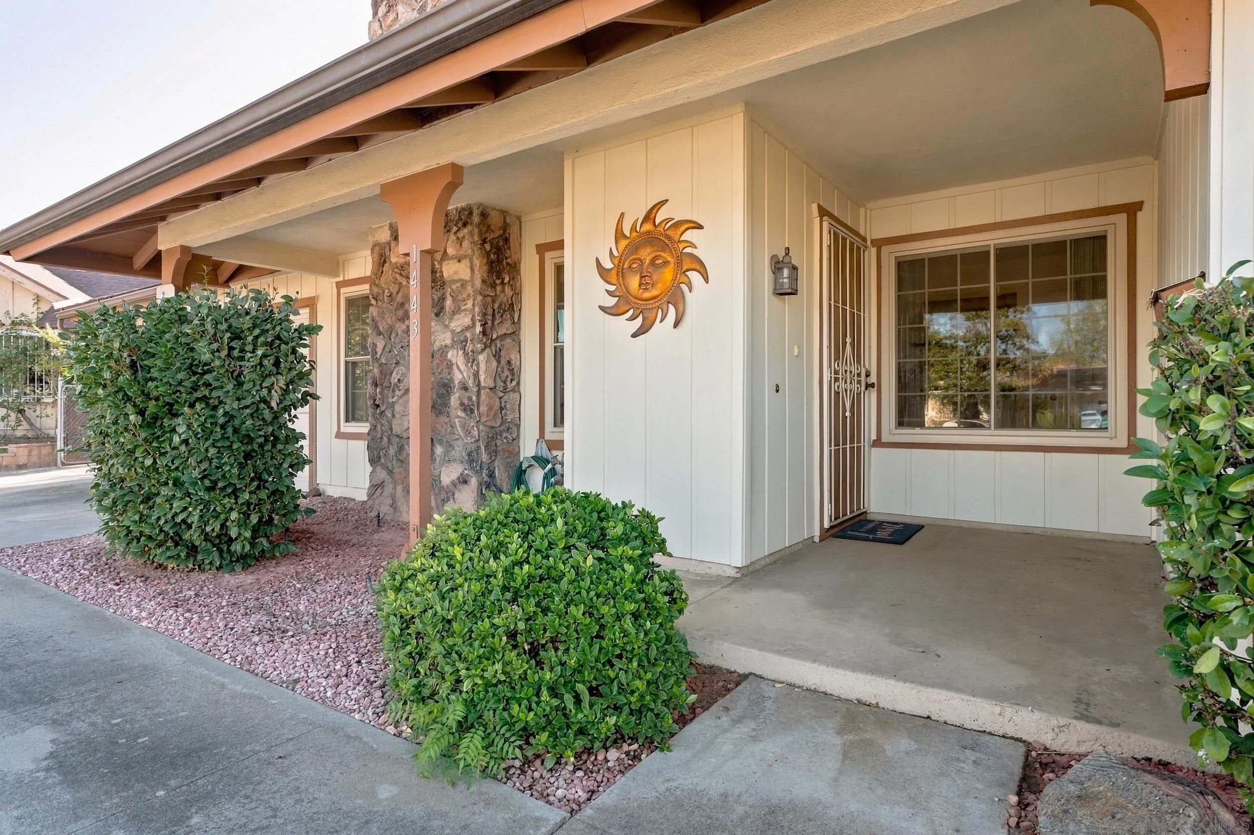 1443 Kingston Dr.