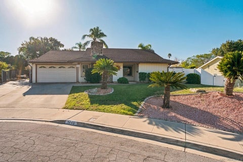 Photo of 1443 Kingston Dr, Escondido, CA 92027 (MLS # 260025290)