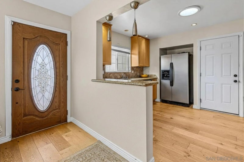 425 8th Street
